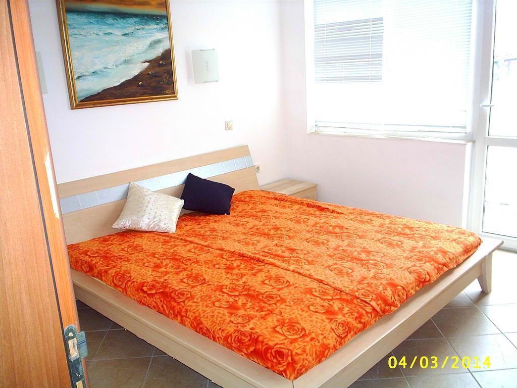 Apartments Bravo 1-Vichevi Sunny Beach Oda fotoğraf